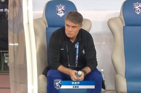 四虎伊人