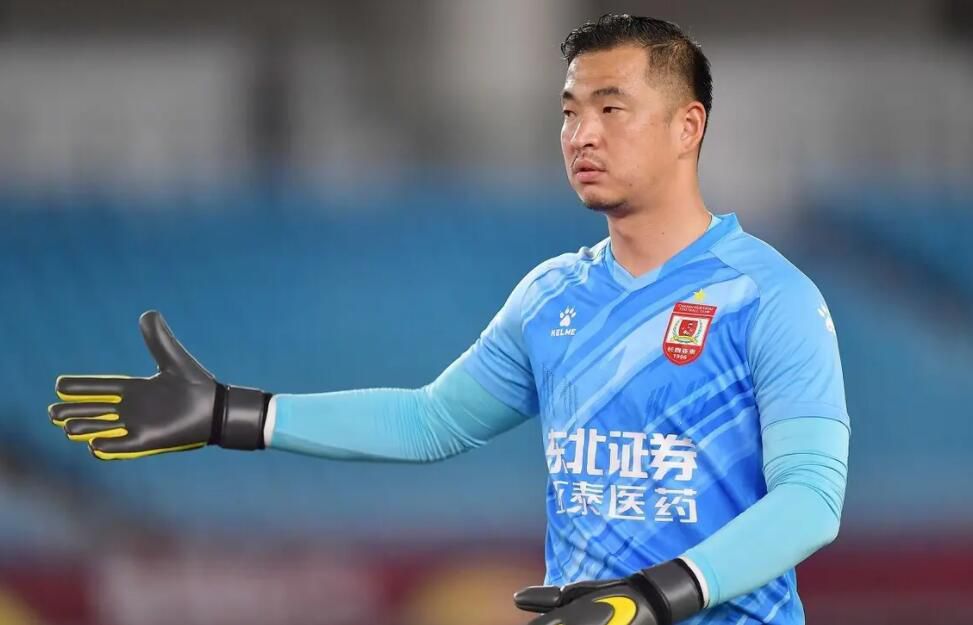 小巨
