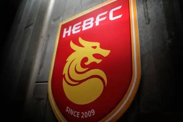 美女被男人捅爽